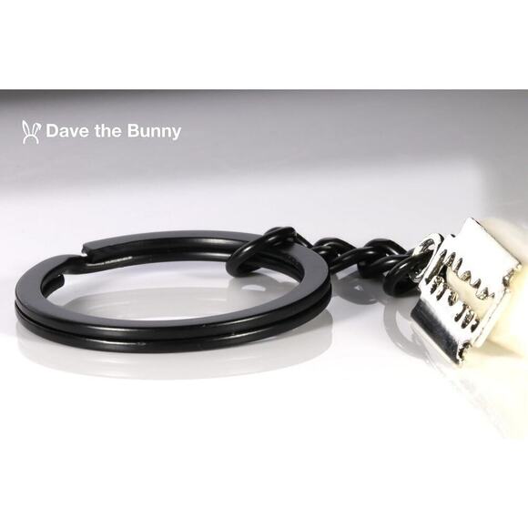 Faux Razor Blade Keychain - Alt Jewelry Scene Emo - Picture 6 of 6